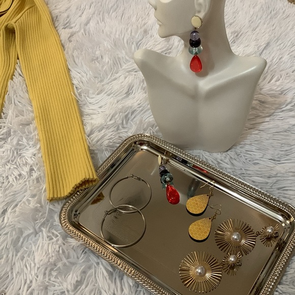 ❌SOLD❌🟡Sweater - Ribbed & studded high-collar / Size M / NEW! No tags / Comfy - Picture 6 of 13